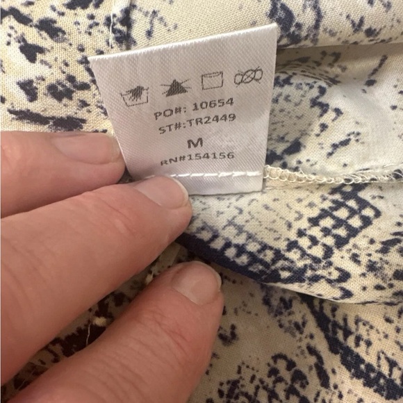 Mod Ref Snakeskin Print Adjustable Spaghetti Strap Camisole Blouse Size M - Picture 9 of 9